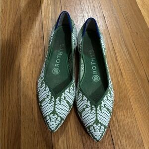 Rothy's Size 6.5 Meadow Points